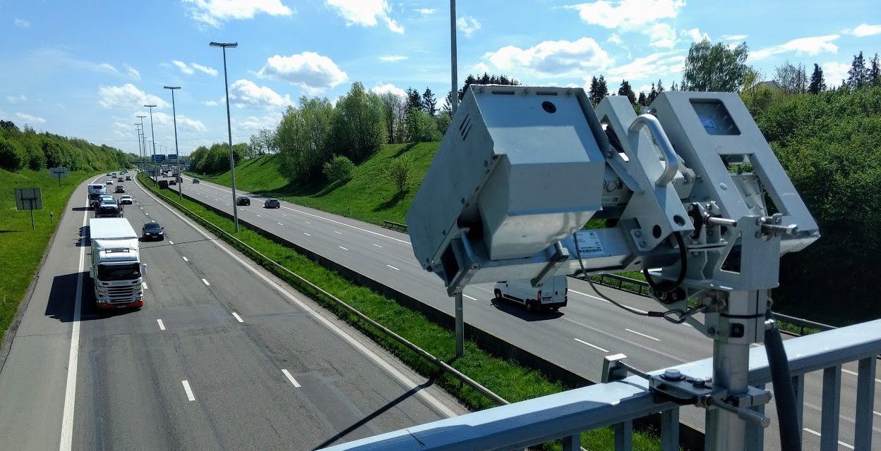 Ne confondez pas Camera ANPR de comptage et Radar